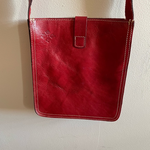 Patricia Nash Crossbody- Red Leather. Never Used. - Picture 3 of 9
